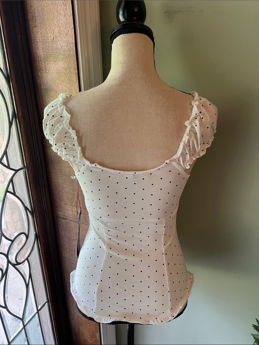 Madden Girl White Top with Black Polka Dots - Picture 4 of 6